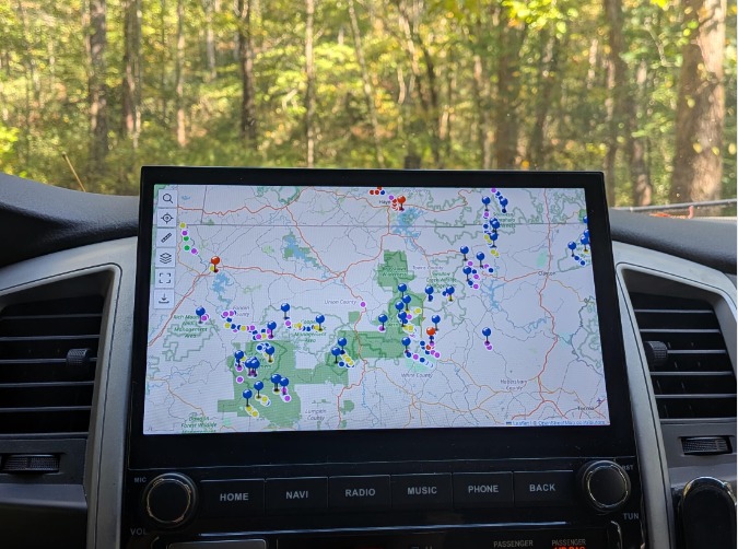 Superhatch Map displayed on a vehicle screen